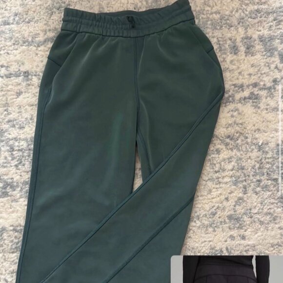 Lululemon Softstreme High-Rise Straight-Leg Cropped Pant - Picture 1 of 2